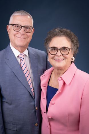 <p>Doug and Tanya Horchak</p>