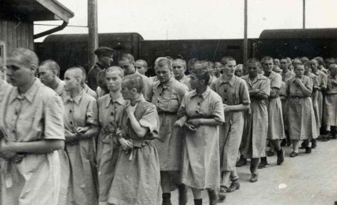 Prisoners at Auschwitz