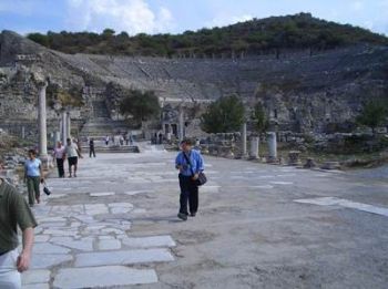 <p>The large theater among the ruins of ancient Ephesus (photo by David  Treybig).</p>
