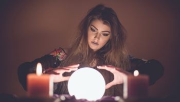 British and Americans Embracing Astrology and Wicca: What’s the Danger? 