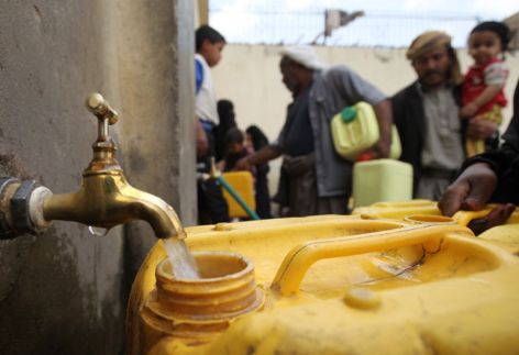 <p>Fuel shortages and damaged pipelines have disrupted major water supply networks across Yemen.</p>