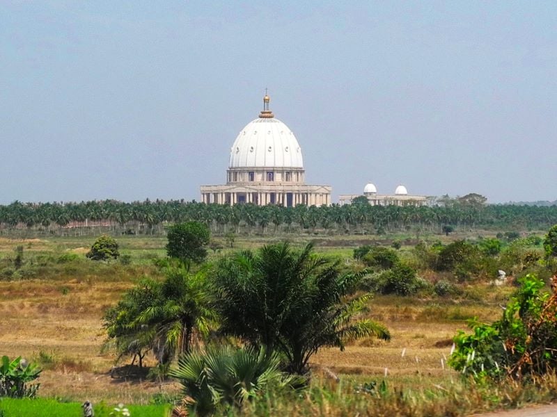 The Basilica of Our Lady of Peace in&nbsp;Yamoussoukro, C&ocirc;te d&rsquo;Ivoire.