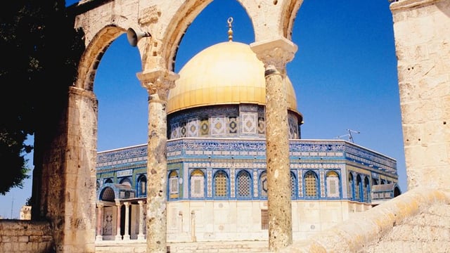 Gaza Conflict: Rockets Target Tel Aviv and Jerusalem