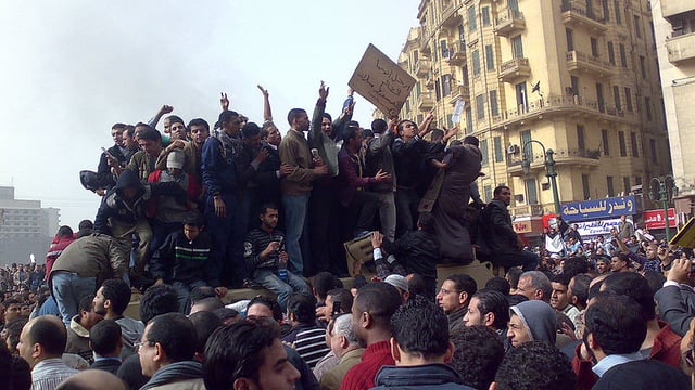 Protesters in Tahrir Square in Cairo, Egypt (2011, Wkikmedia Commons)