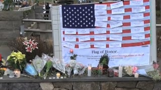 A memorial to the victims at Sandy Hook Elementary School in Newtown, Connecticut. (Wikimedia Commons photo)