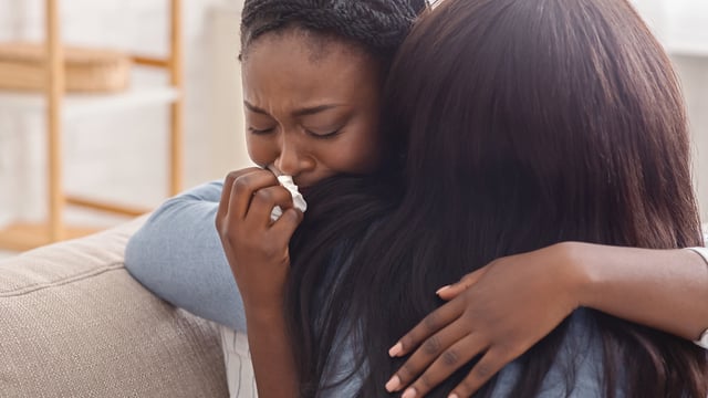 How to Help Someone Who’s Grieving 