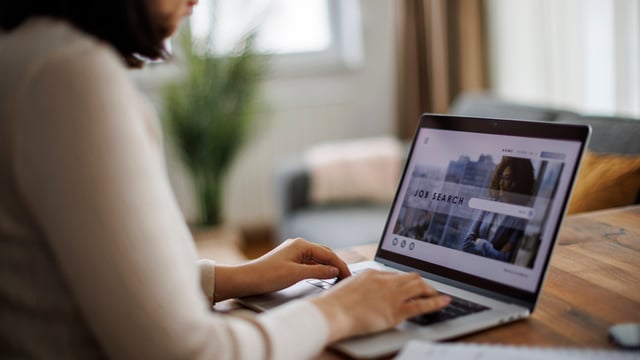 How to Navigate a Tough Job Market